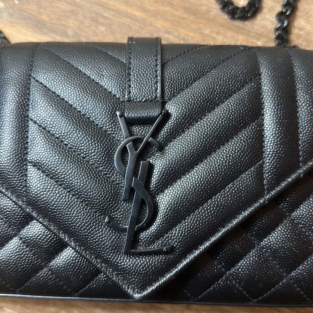 YSL Medium NWOT Handbag Authentic - Picture 3 of 9